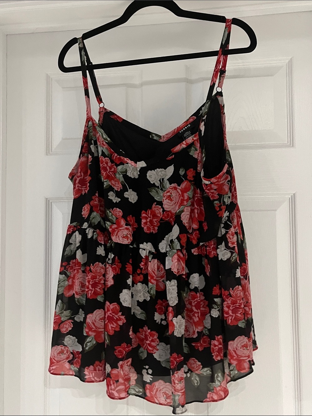 3/$30 torrid Black Floral Chiffon Cami with Red Roses